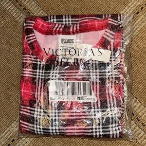 NIB VS PINK SOFT PJ TOP